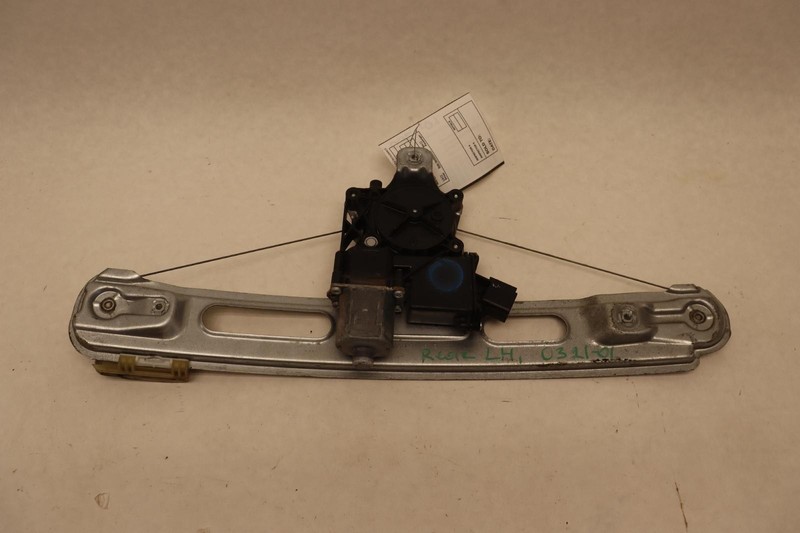 2013-219 CADILLAC XTS REAR LEFT SIDE DOOR GLASS WINDOW MOTOR REGULATOR OEM