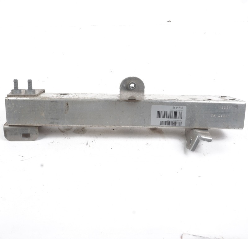 2014 - 2021 BMW i3 I01 Hybrid Front Right Side Bumper Impact Bracket OEM