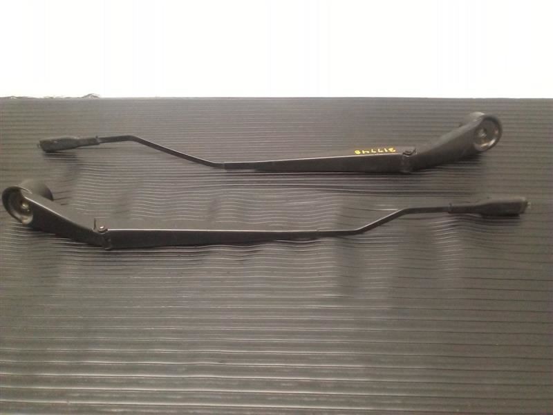 14-23 Ford Transit Connect Windshield Wiper Arms Pair OEM DT1Z-17526-E