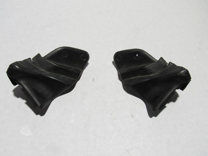 Fiat 124 Spider 2018 Left Right Door Weatherstrip Seal Rubber Set 15-20 *