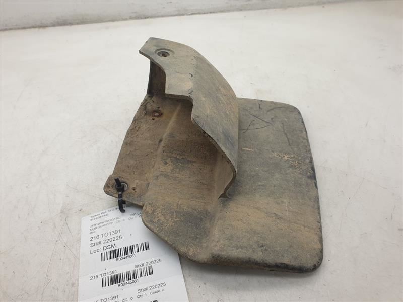 1991 TOYOTA LANDCRUISER BASE PASSENGER SIDE MUD GUARD