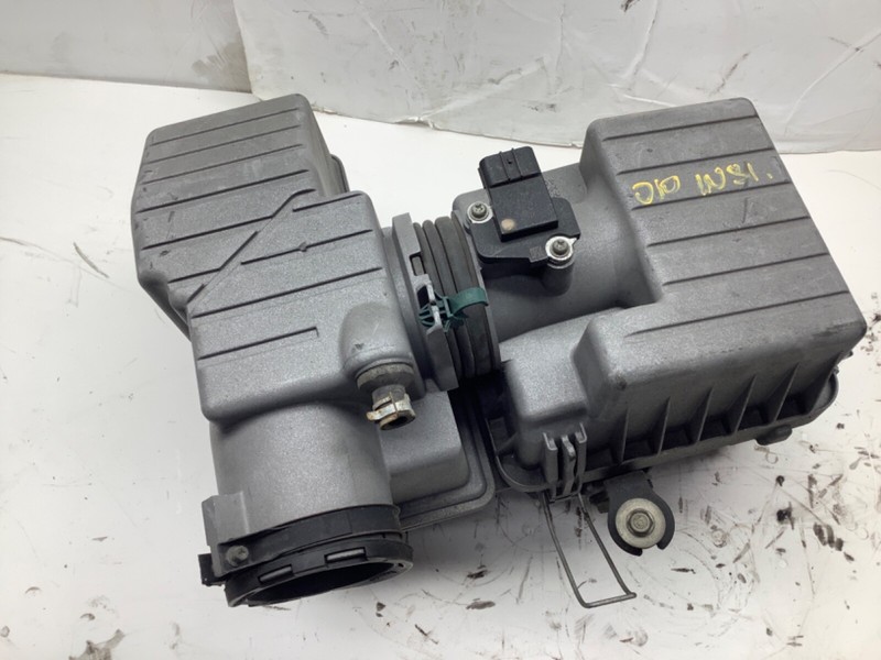10-14 HONDA INSIGHT AIR CLEANER INTAKE BOX CASE SET 17201-RBJ-000 OEM