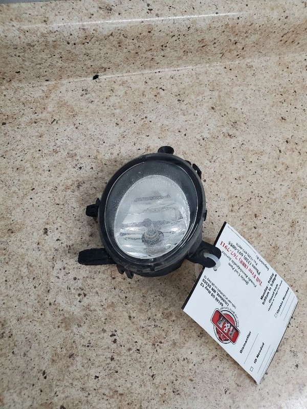 Driver Corner/Park Light Fog-driving Fits 12-18 BMW 320i 301545
