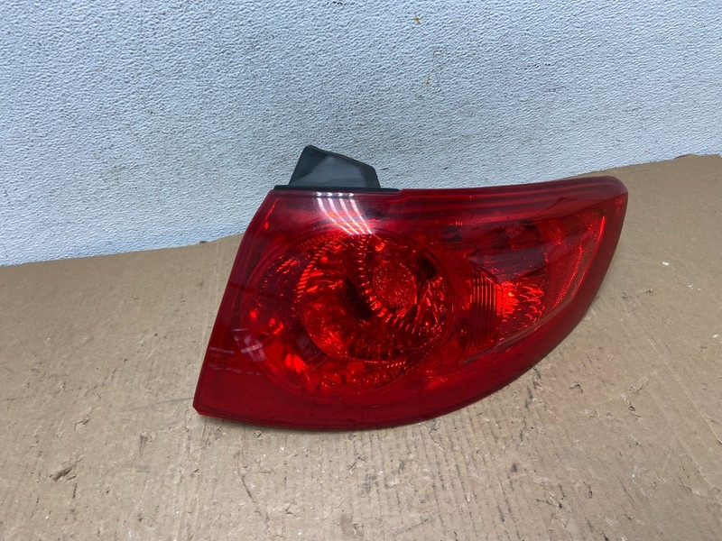 2007 2008 2009 Hyundai Santa Fe Right Passenger Rh Tail Light Oem AD8241 DW