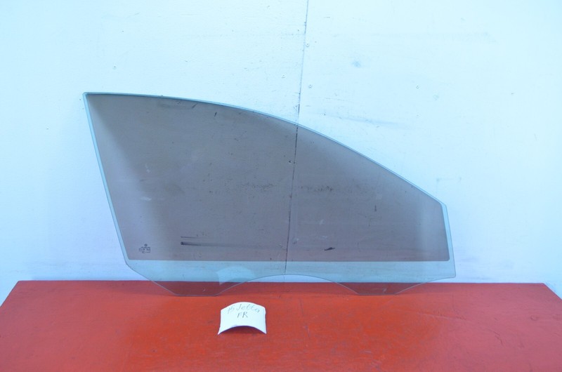 11-18 VOLKSWAGEN JETTA FRONT RIGHT PASSENGER SIDE WINDOW GLASS OEM