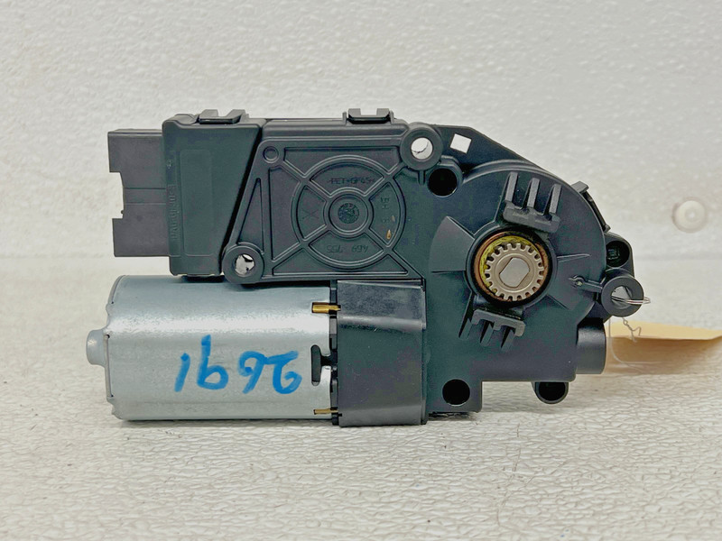 ⭐2016-2024 JAGUAR XE XF SUN ROOF SUNROOF MOONROOF MOON ROOF MOTOR OEM LOT2691