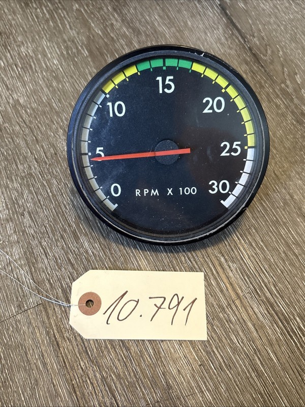 Freightliner Century RPM Gauge - P/N: 2246508000