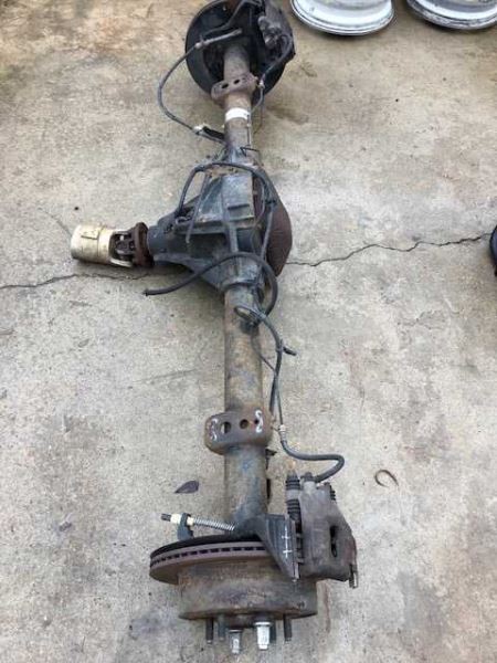 04 05 06 FORD F-150 9.75 RING GEAR 3.55 RATIO REAR AXLE ASSEMBLY OEM