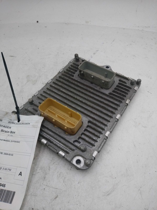 2020 Chrysler Voyager Engine Control Module ECM 68330910AA 82K Miles OEM