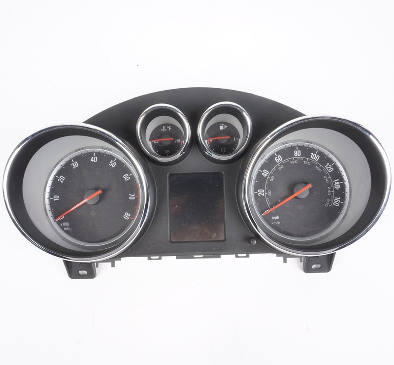 2016 – 2019 Buick Cascada Instrument Cluster Speedometer Tachometer OEM