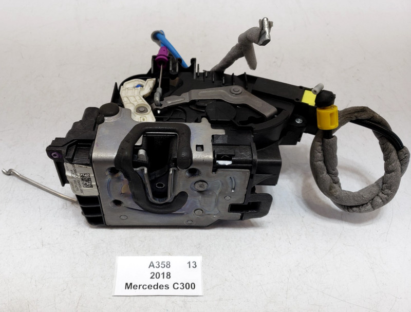✅ 2015-2020 OEM Mercedes C300 A205 Front Left Driver Side Door Lock Actuator