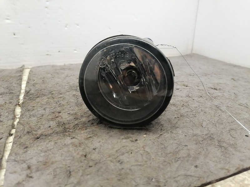 Corner/Park Light Fog-driving Lower Bumper Fits 11-17 QUEST 1555294