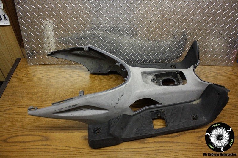 2012 YAMAHA YW50 ZUMA FLOOR BOARD FOOT REST FAIRING YW50 12