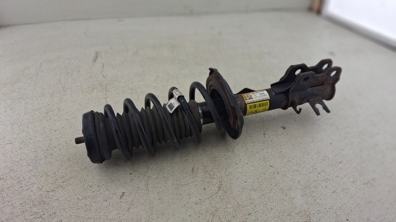 13-22 BUICK ENCORE FRONT LEFT DRIVER SIDE STRUT SHOCK ABSORBER OEM