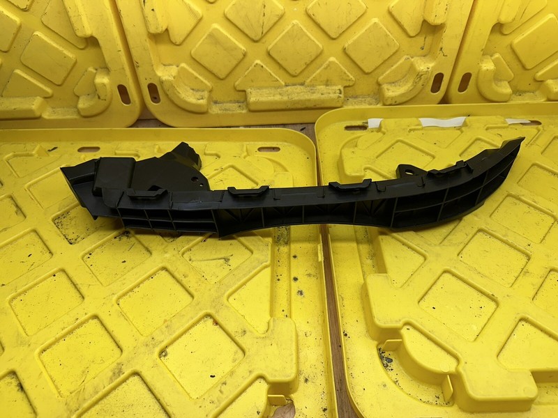 2014-2016 HONDA ACCORD FRONT LEFT DRIVER HEADLIGHT BRACKET OEM