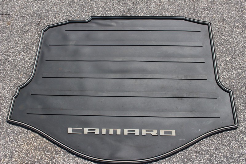 2010-2015 Camaro Rubber Cargo Trunk Liner Mat 92222441 *Used*