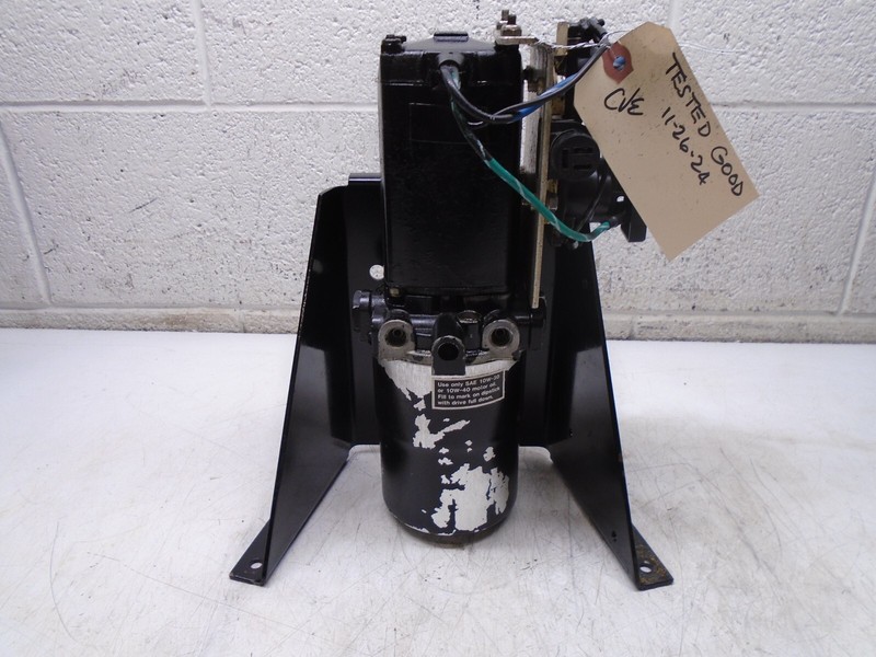 CH3 MERCRUISER PRE ALPHA ONE TILT / TRIM PUMP Early Gen 1