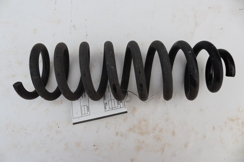 2017-2020 MERCEDES E-CLASS E300 W213 REAR LEFT SUSPENSION COIL SPRING OEM