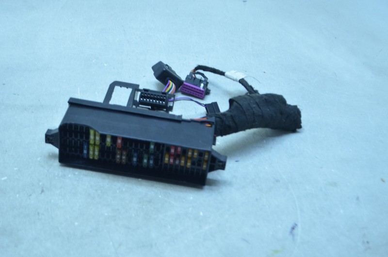 15-18 AUDI Q3 INTERIOR CABIN BODY CONTROL FUSE BOX BLOCK OEM