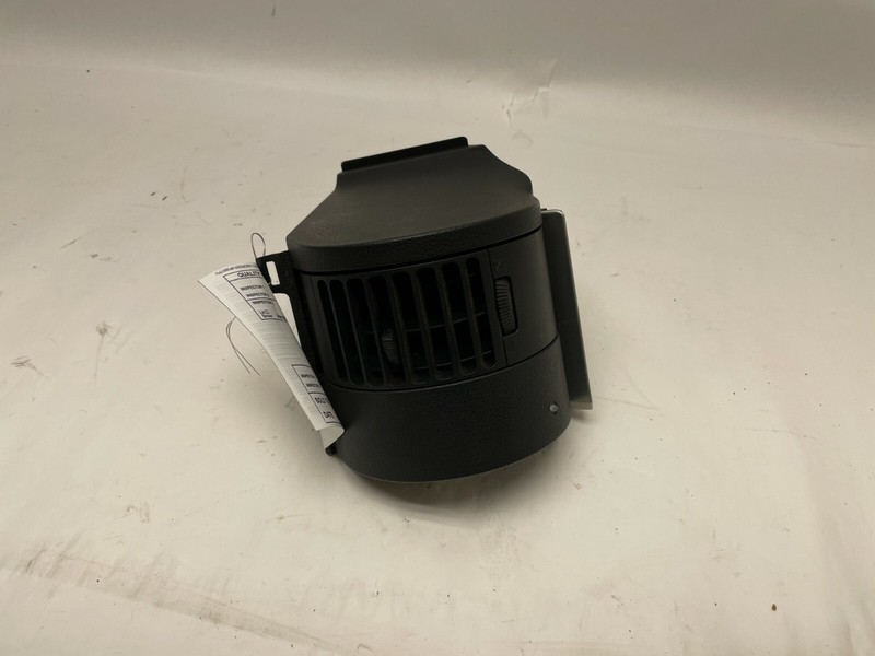 2003-2005 INFINITI G35 COUPE LEFT DRIVER SIDE DASH AIR VENT
