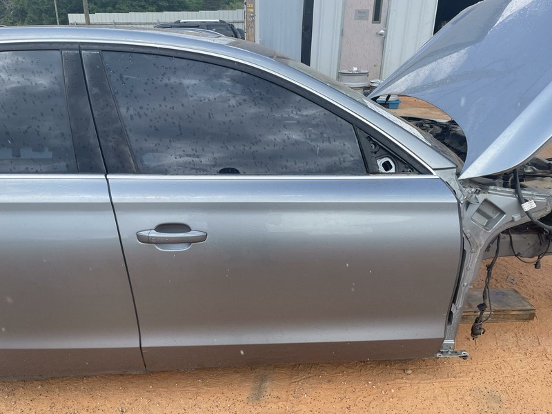 2011-2018 AUDI A8 S8 FRONT PASSENGER DOOR SCRATCHES GRAY
