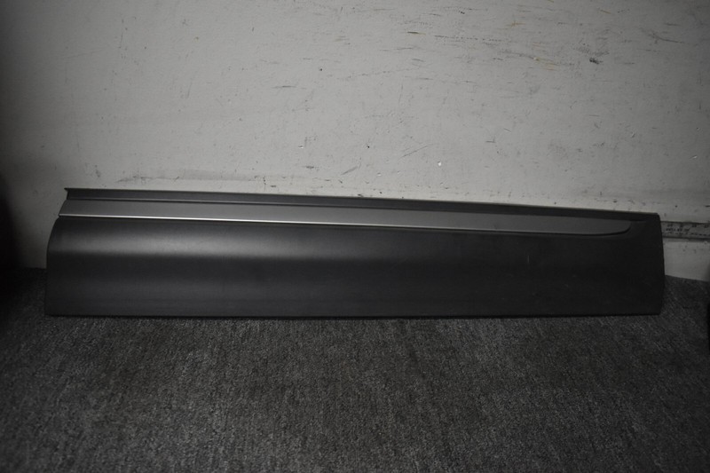 2012 RANGE ROVER EVOQUE RIGHT SIDE DOOR MOLDING FACTORY OEM
