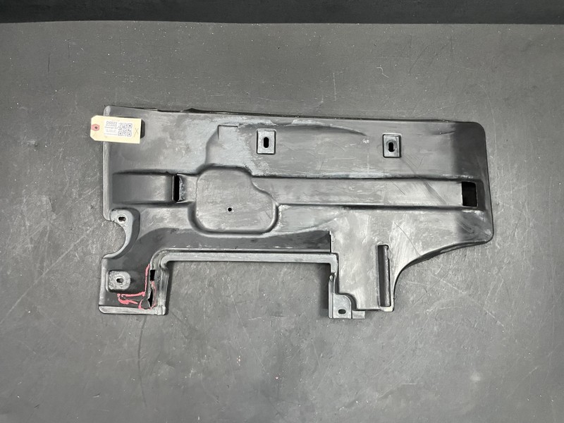 Rear Right Under Cover Splash Shield 2018 Dodge Challenger 04780808AG 13-23 X