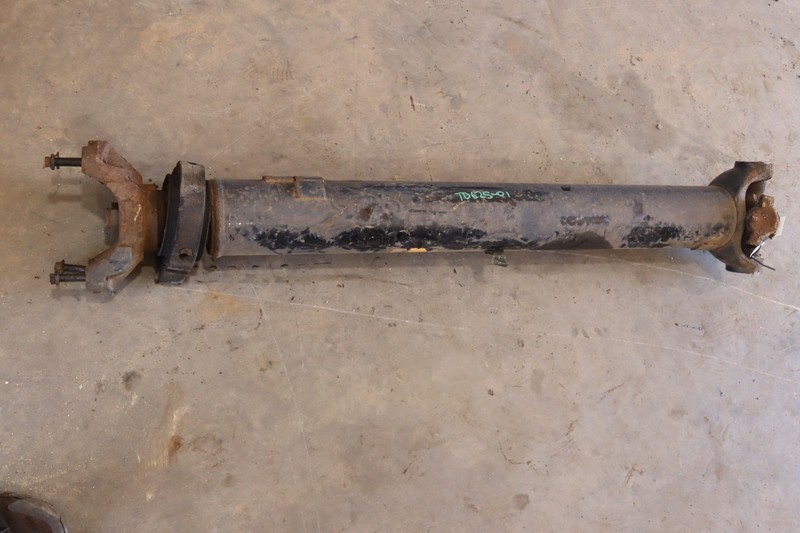 2018-2025 FREIGHTLINER CASCADIA 125 REAR DRIVE SHAFT MAIN ASSEMBLY ABOUT 50" OEM
