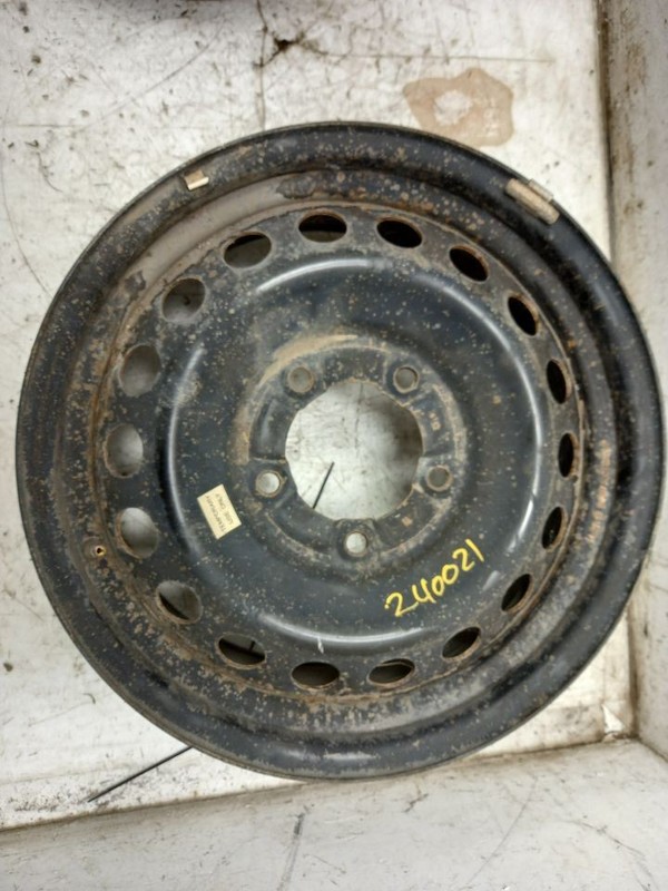 01 02 03 04 TOYOTA TACOMA 16X7 STEEL WHEEL 6 SPOKE SILVER