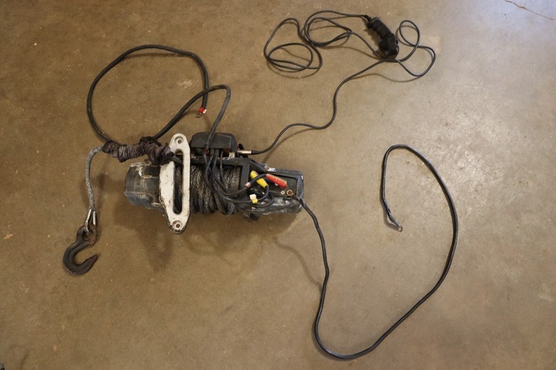 2013 JEEP WRANGLER FRONT SMITTY BILT FRONT WINCH 10000 LB CAPACITY AFTERMARKET