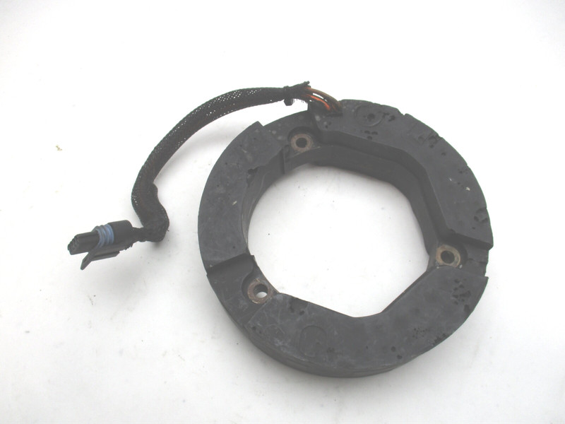 0584952 Evinrude Johnson Outboard Stator Assembly 35 HP 3 Cyl 584952