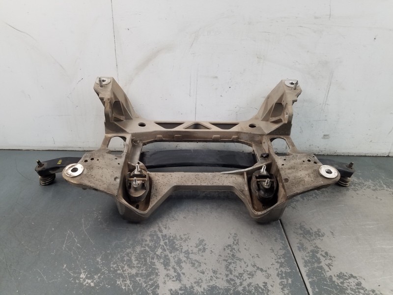 2013 Chevy Corvette C6 Rear Sub Frame / Mono Leaf Spring #7361 G4