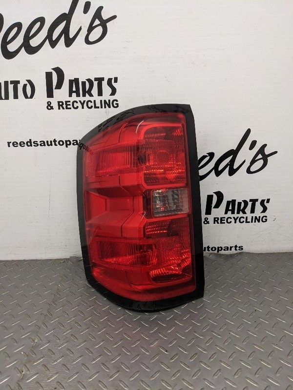 Driver Left Tail Light Fits 14-15 SILVERADO 1500 PICKUP 1146731