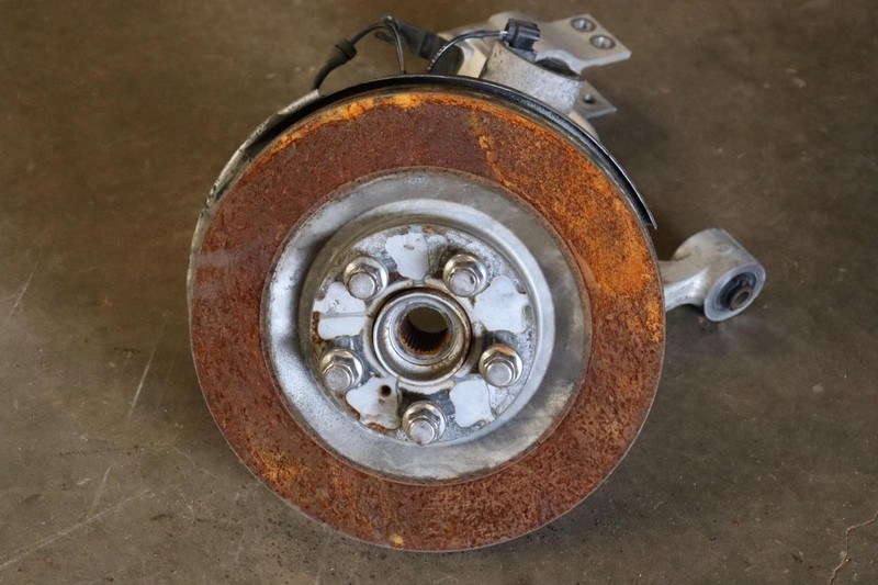 2019-2023 INFINITI QX50 AWD FRONT RIGHT SPINDLE KNUCKLE HUB W/ CONTROL ARM OEM