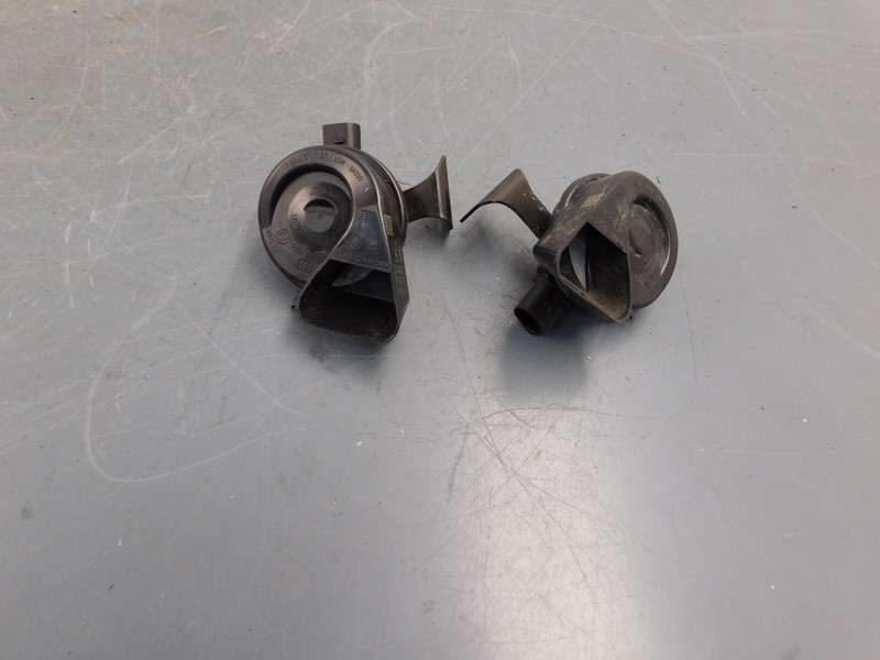 2018 17 18 19 20 Audi R8 V10 Plus Horn Set #2429 Y1