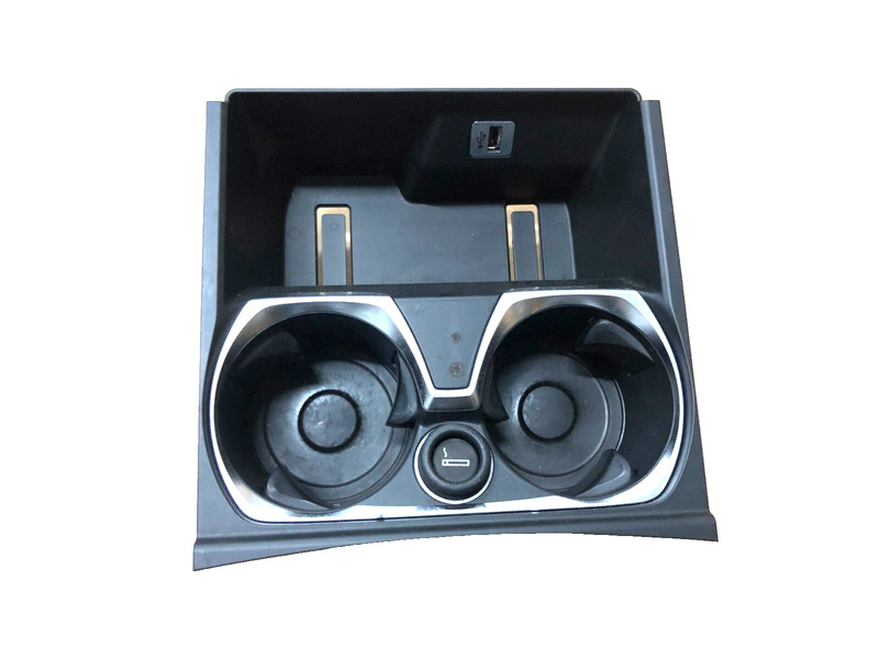 OEM 16-19 BMW 7 SERIES 740I G11 G12 CENTER CONSOLE CUPHOLDER USB PORT #A0.01