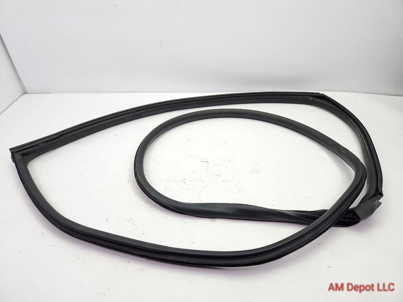 2008 Mini Cooper S Clubman R55 Right Doors Seal Weatherstrip Edge Protection