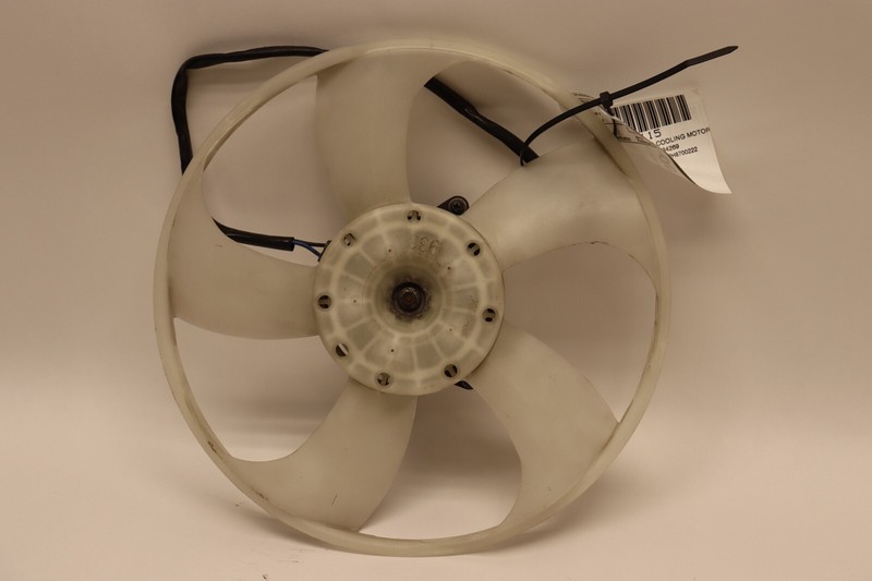 2017-2020 TOYOTA 86 RIGHT PASSENGER SIDE ENGINE COOLING FAN MOTOR BLADE OEM
