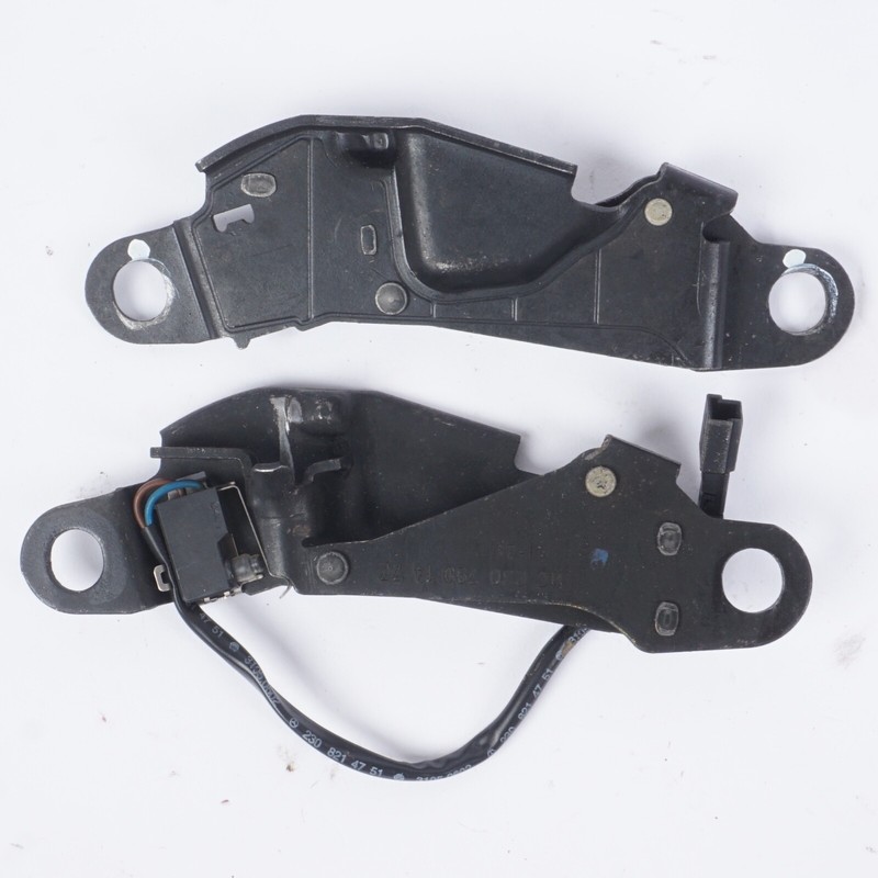 03-06 Mercedes SL500 SL600 Left Right Convertible Roof Top Striker Latch Oem