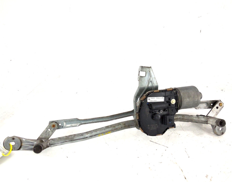 2010-2017 BMW 535i 550i GT Windshield Wiper Transmission Linkage W/ Motor OEM