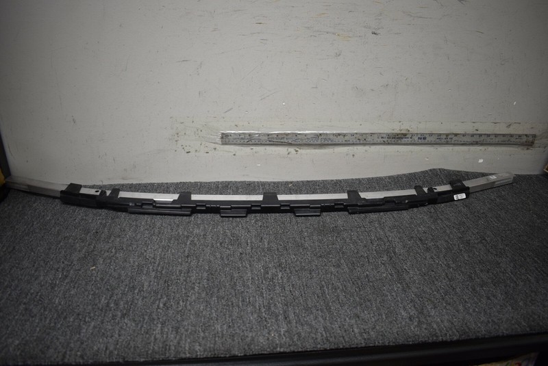 BMW 3 SERIES FRONT REINFORCEMENT BAR FACTORY OEM LOCAL PICKUP