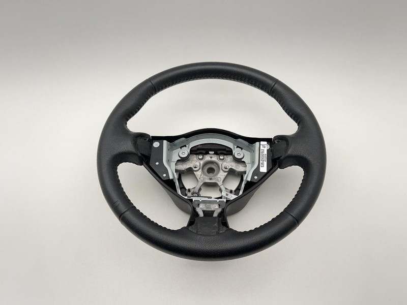 2016-2019 NISSAN SENTRA STEERING WHEEL LEATHER W/O CONTROLS BLACK TC:G 71K 51782