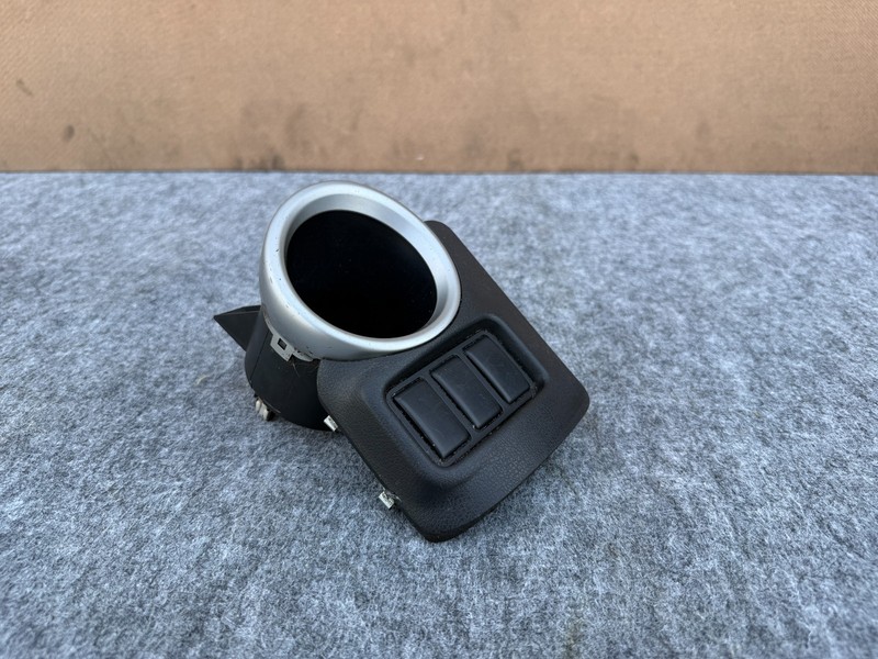 NISSAN 370Z 2009-2021 OEM CENTER CUP HOLDERBEZEL ASSEMBLY