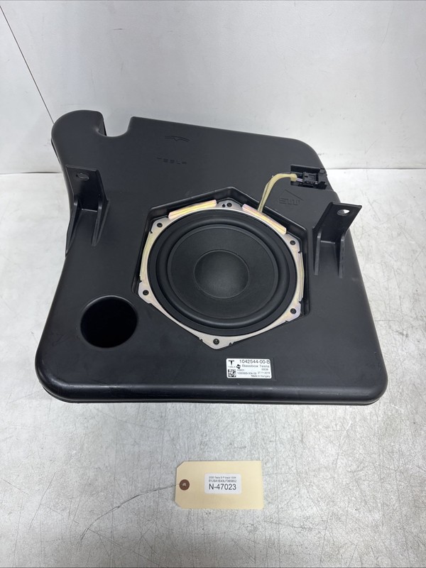 ⚡️2016-2021 TESLA MODEL S BASSBOX SUBWOOFER SPEAKER 1042544-00-B 47023 M2