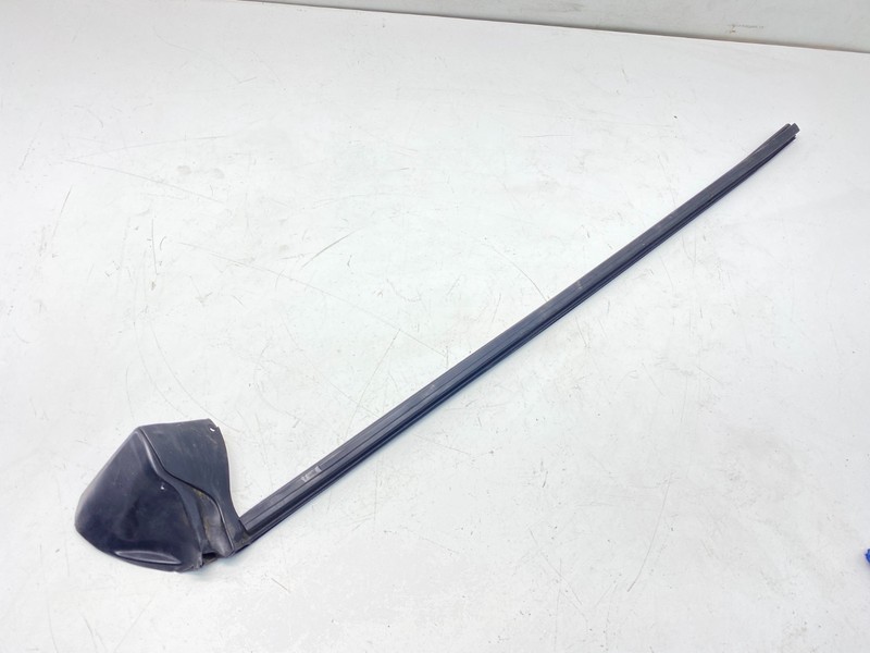00-06 BMW E46 3 Series CV Front Right Side Door Channel Weatherstrip Trim OEM✅