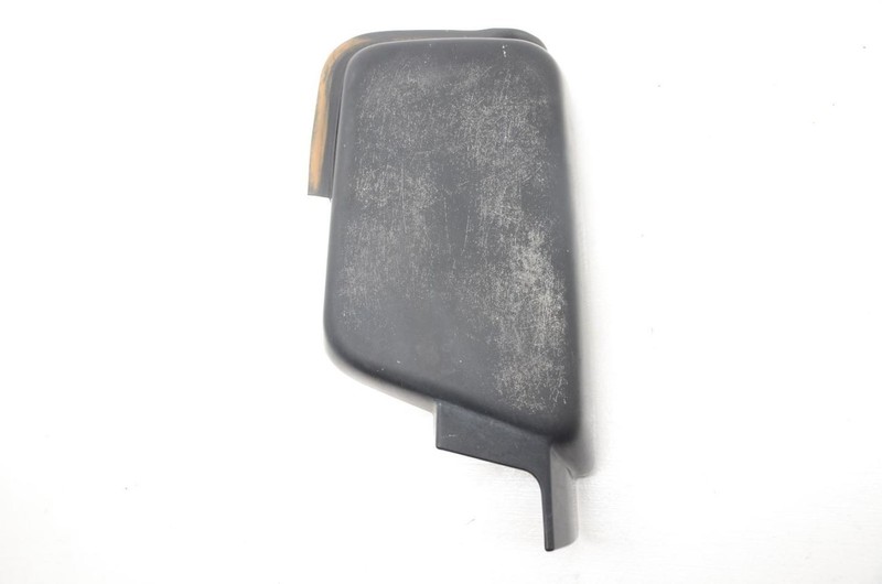 06-10 Hummer H3 3.7L Passenger Right Side Cowl Cover Cap 15251209