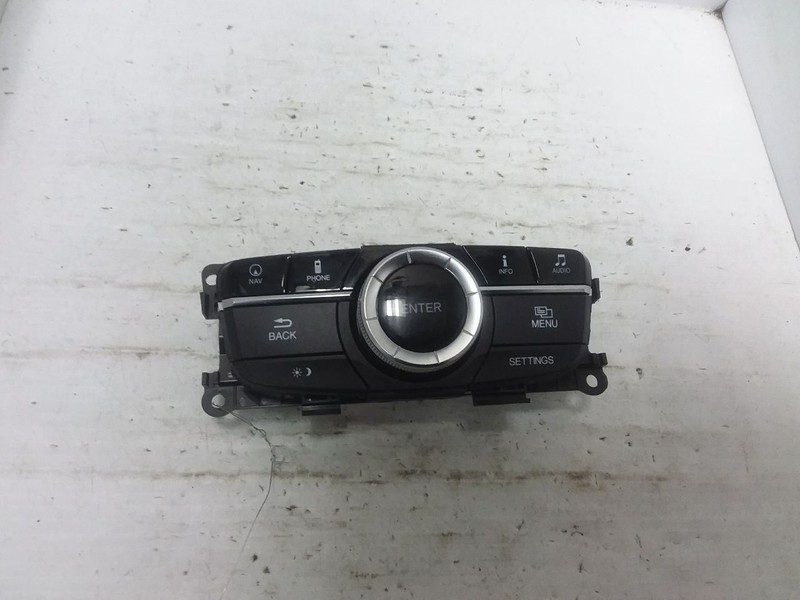 Radio Navigation Controller Above Hvac Fits 16-18 RDX 1498093