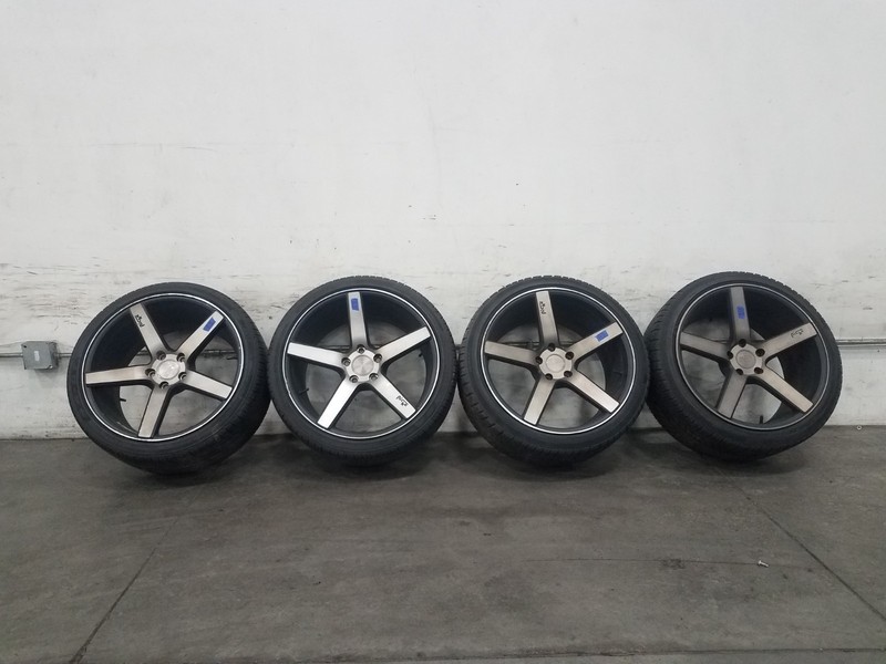2011 Mercedes Benz AMG C 63 Niche 19" Wheel / Tire Set - * #7010 N2