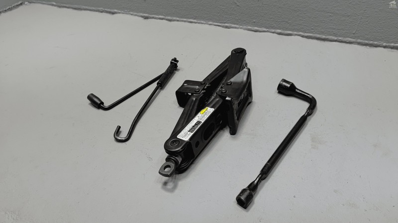 Acura MDX Tire Spare Wheel Emergency Kit Assembly OEM2017-2024