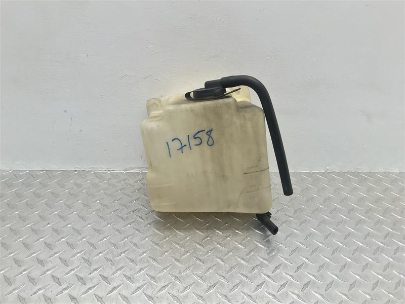 92-99 CHEVROLET SUBURBAN 1500 2500 RADIATOR COOLANT OVERFLOW RESERVOIR 15650373